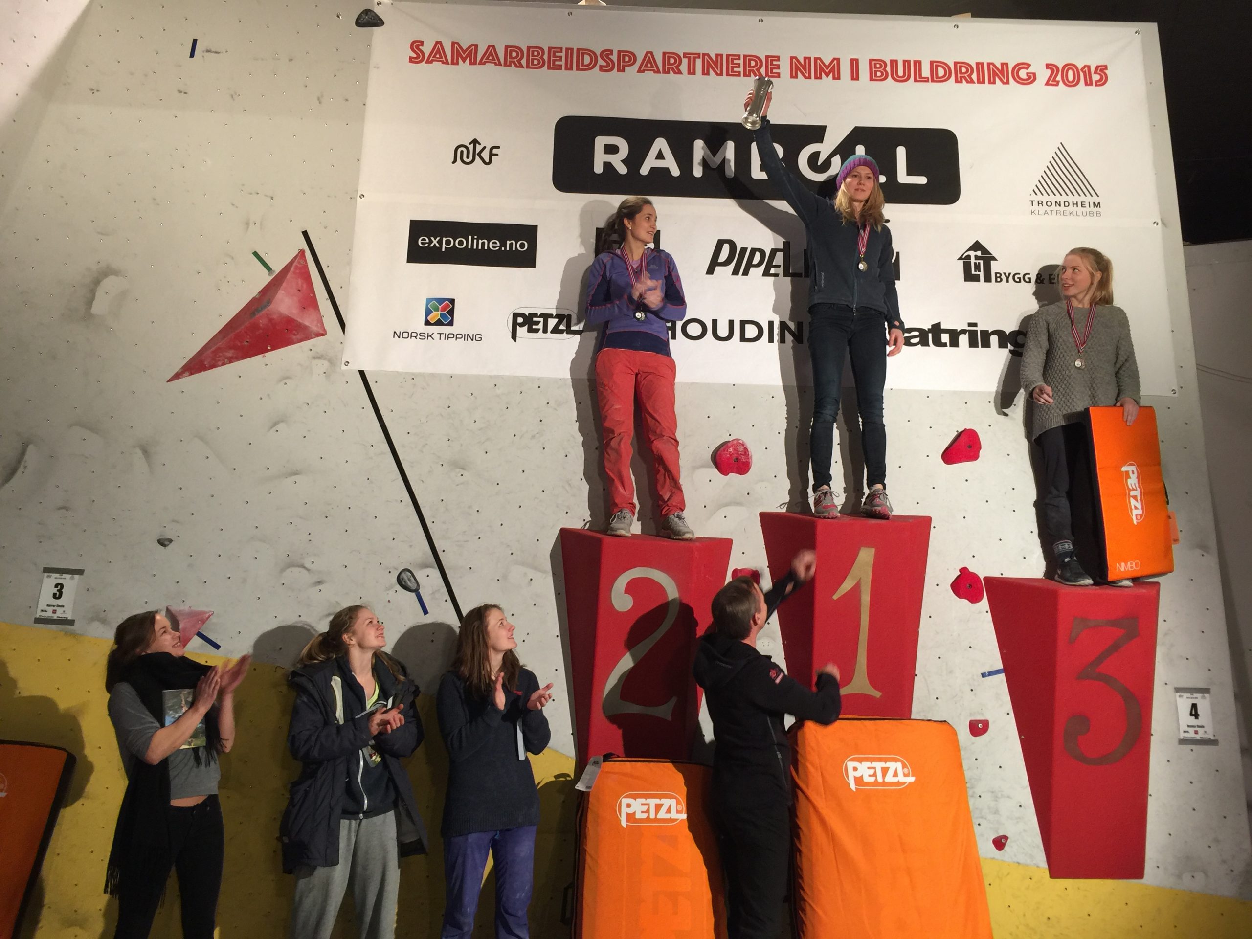 Kongepokal til Hannah Midtbø